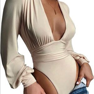 NWOT Long Sleeve Plunge V-neck Bodysuit